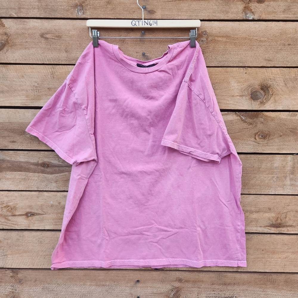 💚💚 No Boundaries pink barbie core oversized/plus size cotton tee